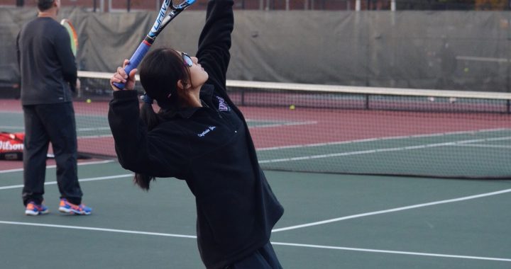 Ridgewood Girls Tennis Achieves Despite Setbacks